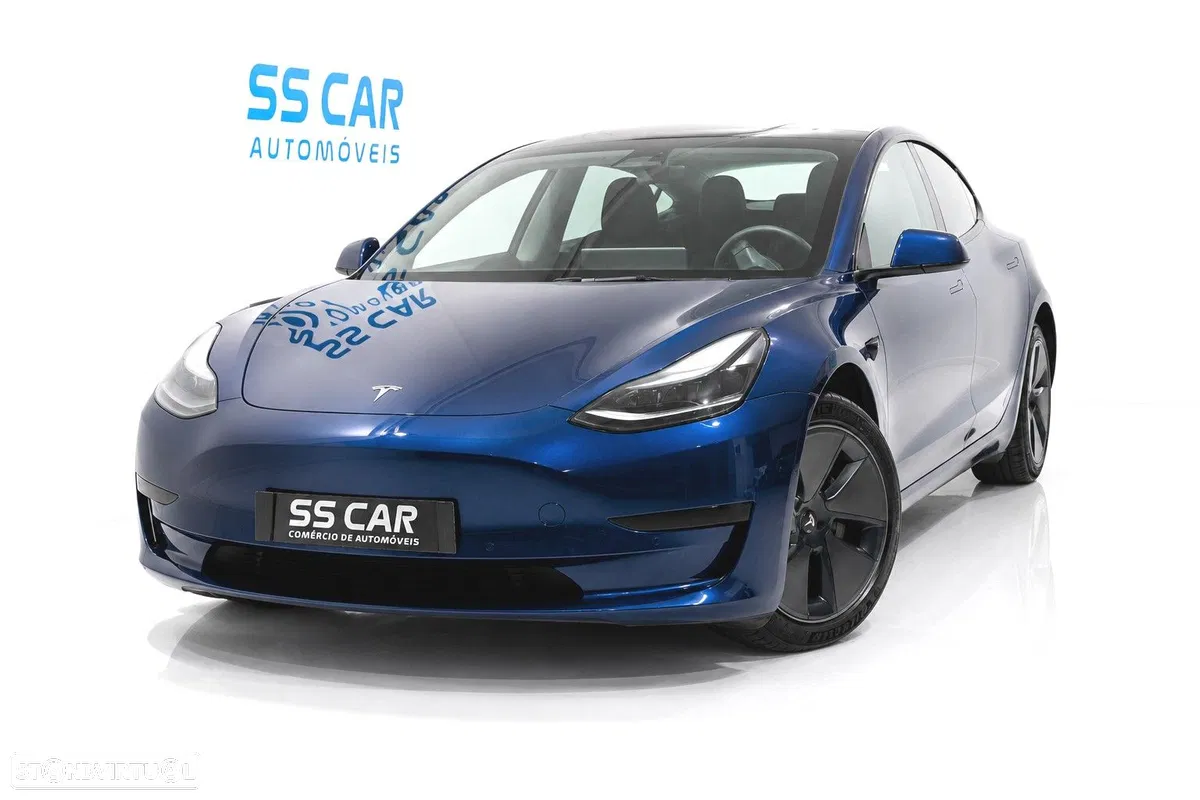 Tesla Model 3 Tração Traseira