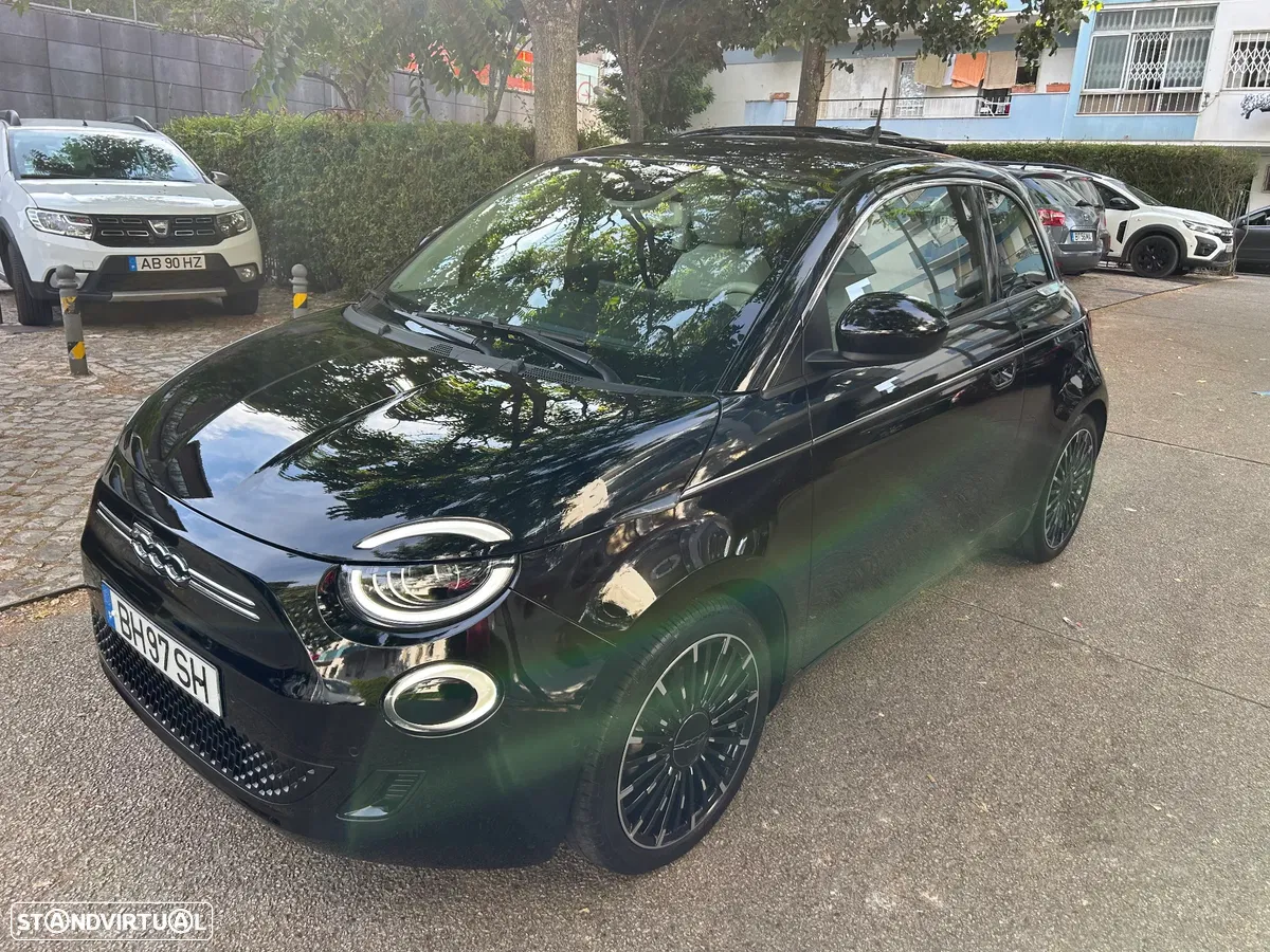 Fiat 500e 3 + 1 La Prima by Bocelli