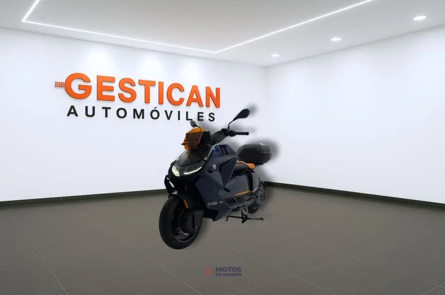 BMW CE 04 G6931
