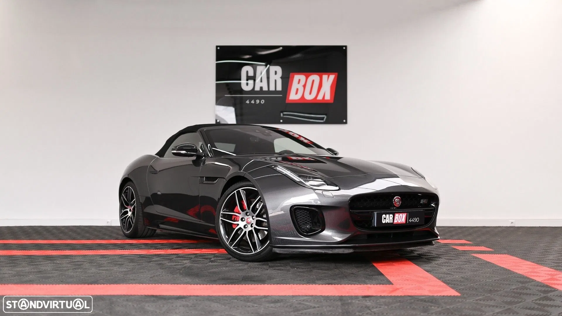 Jaguar F-Type 2.0 i4 Chequered Flag