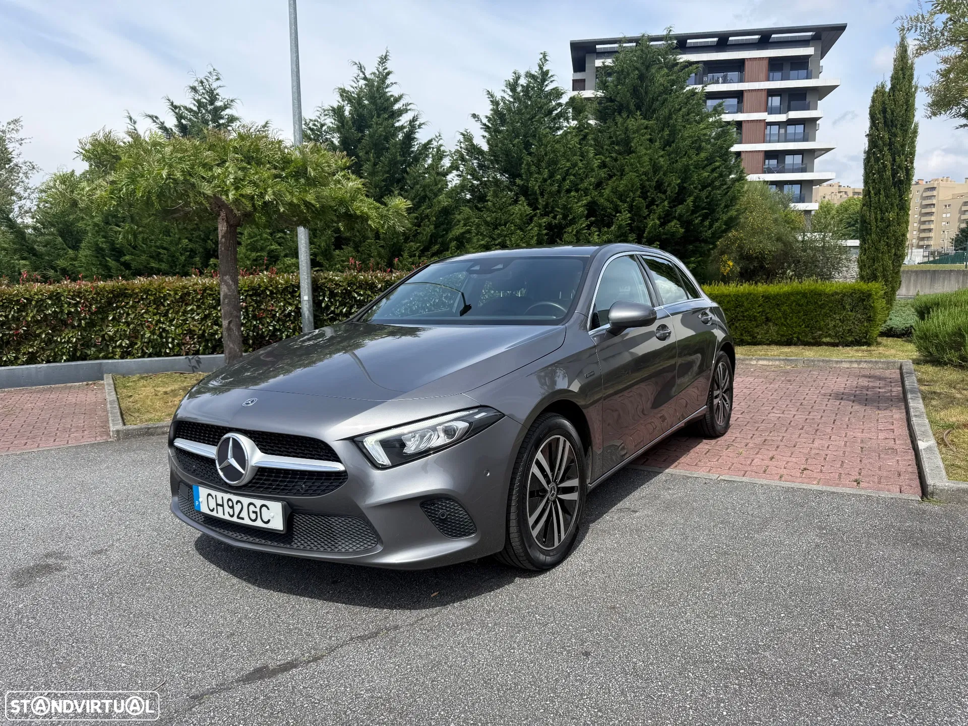 Mercedes-Benz A 250 e Progressive