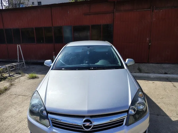 Opel Astra H cu GPL, 120mii km reali, AC și pilot automat