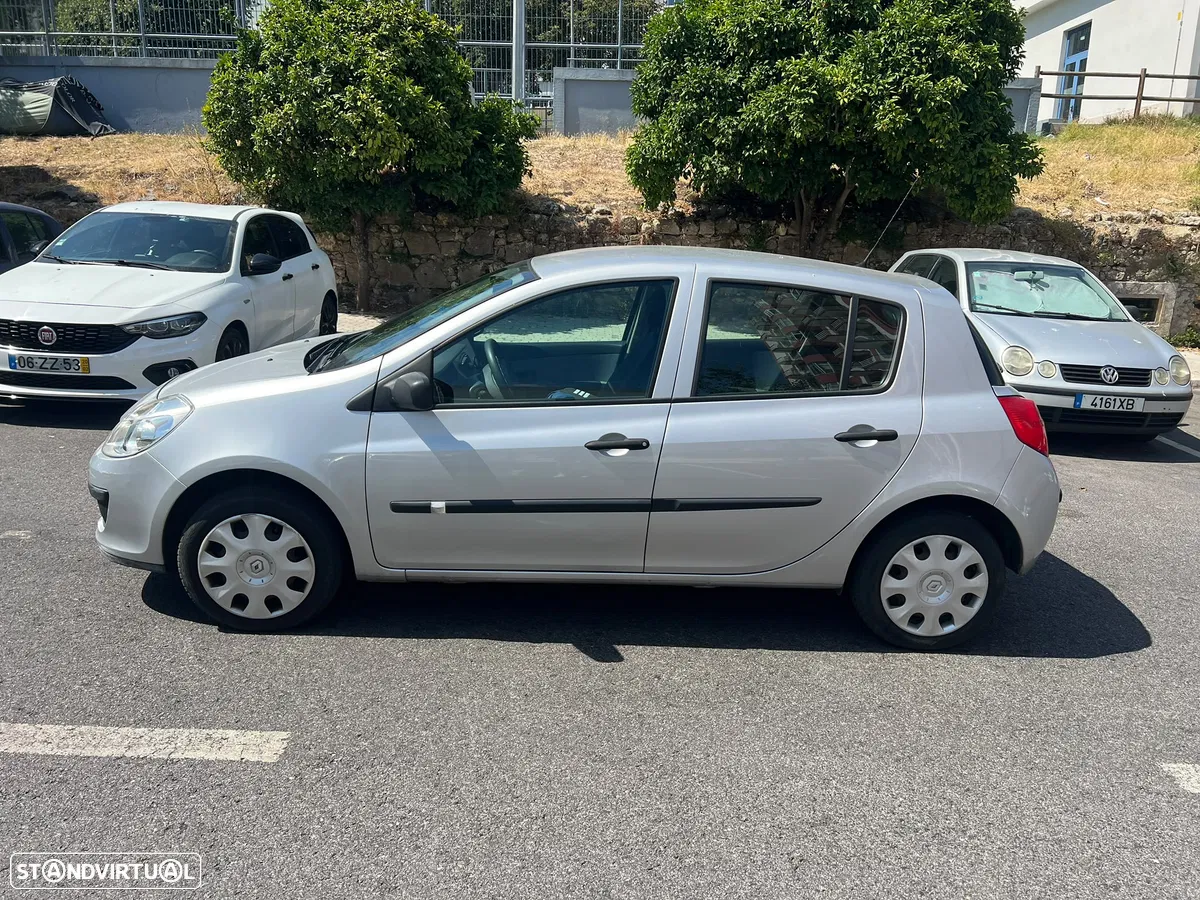 Renault Clio 1.2 16V Confort