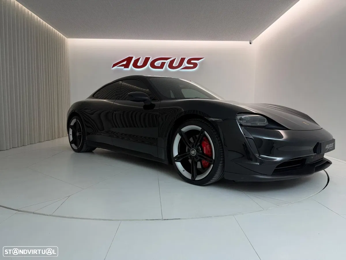 Porsche Taycan Standard