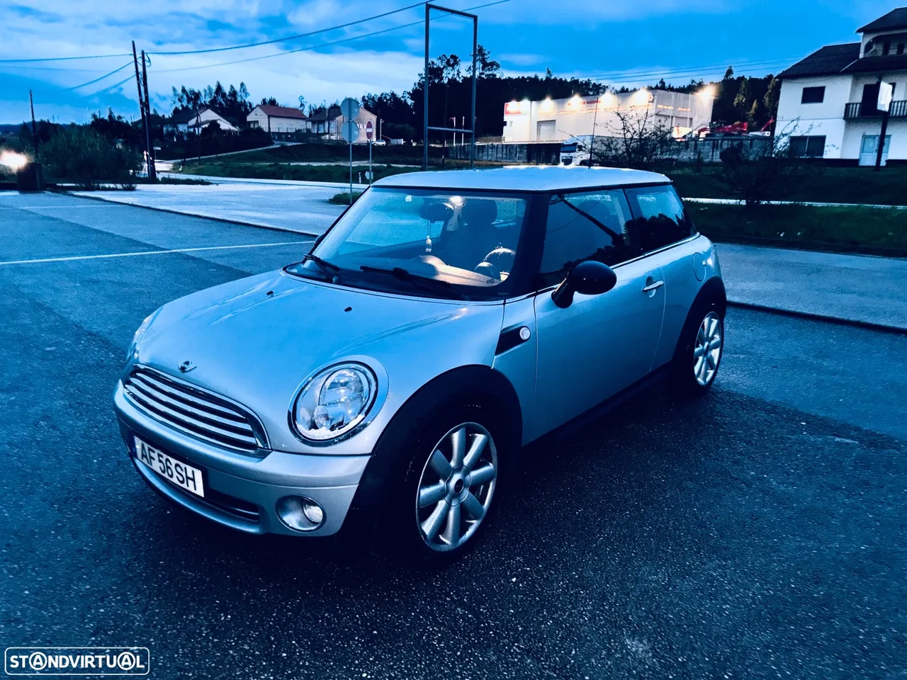 MINI 3 Portas One