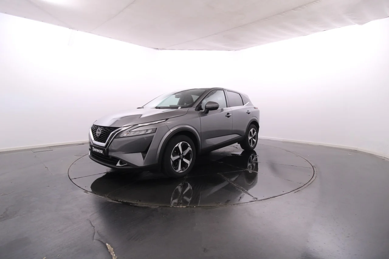 Nissan Qashqai 1.3 MHEV DIG-T N-Connecta 160cv Cx. Aut. / LED