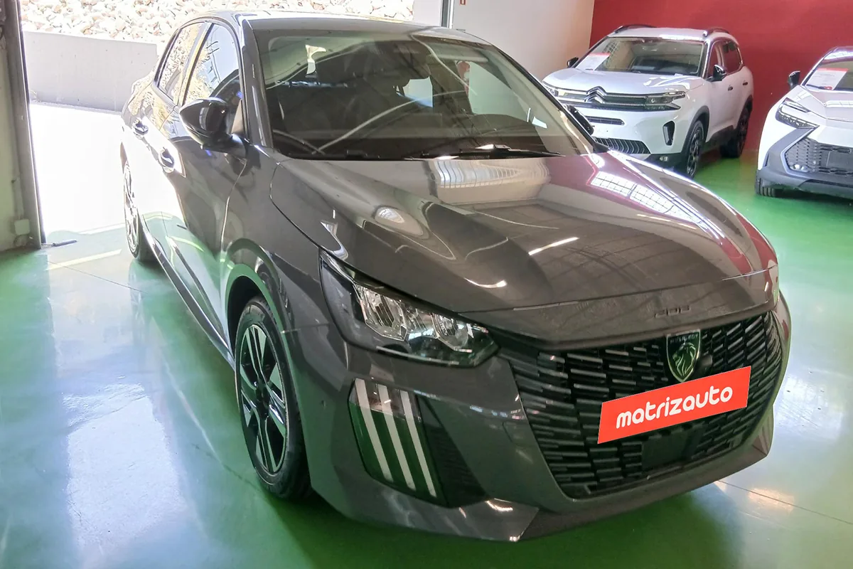 Peugeot 208