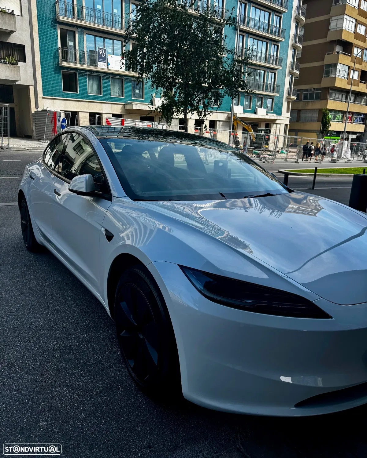 Tesla Model 3 Tração Traseira