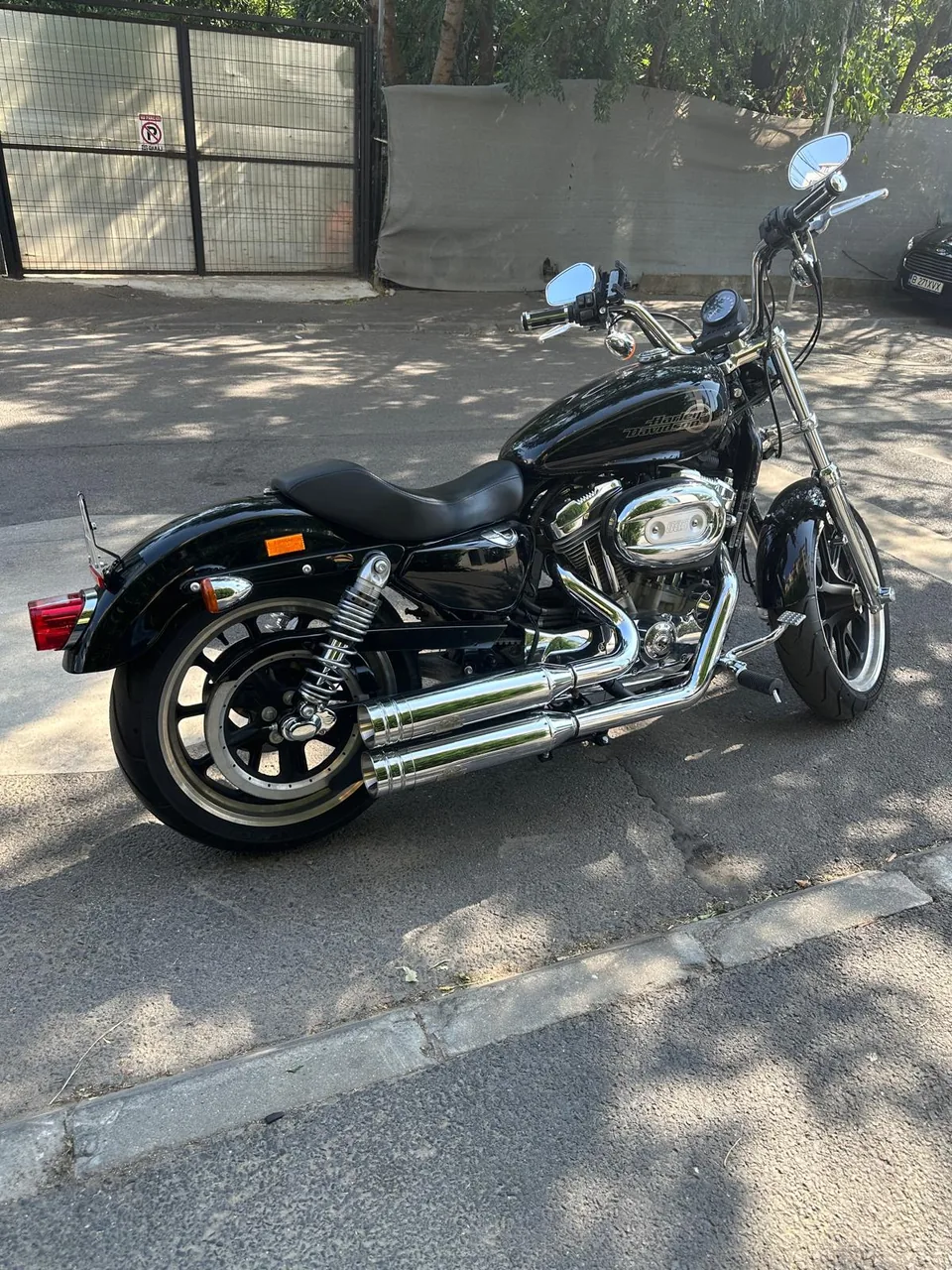 Harley Davidson XL 883 Sportster Super Low