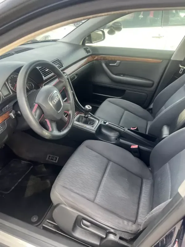 Audi A4 Avant 2006 2.0 TDI Advance