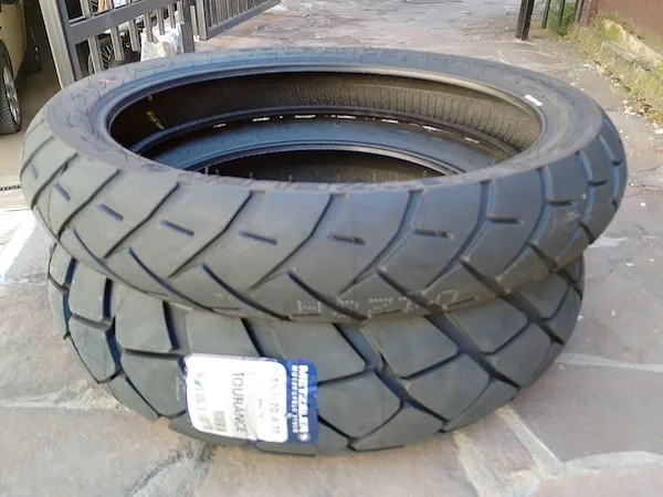 Set anvelope Metzeler Tourance NOI 110 80 R 19 150 70 R17