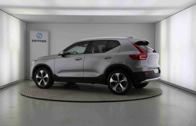 VOLVO - XC40 - XC40 2.0 B3 Core