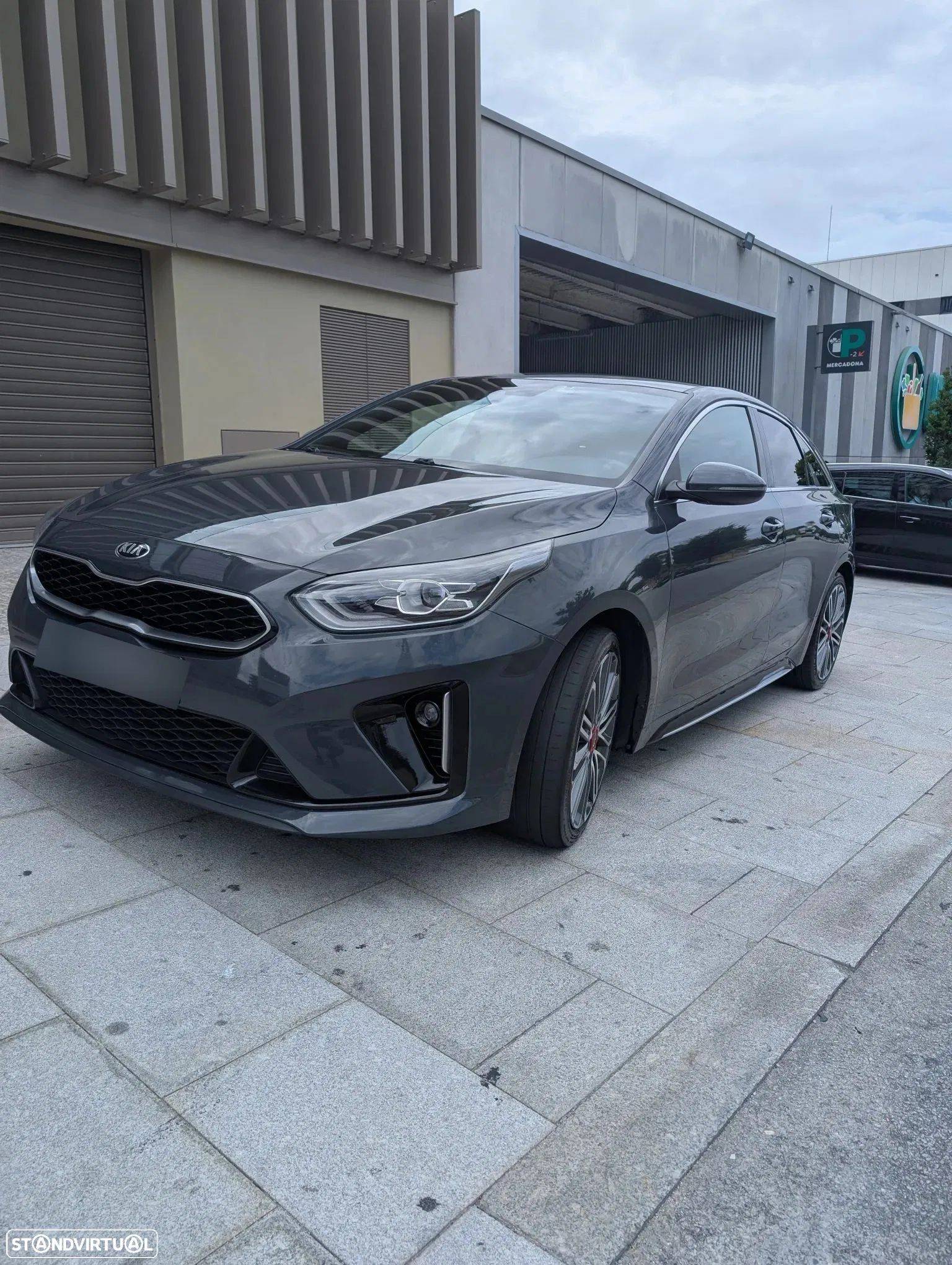 Kia ProCeed 1.6 CRDi DCT7 SCR GT LINE