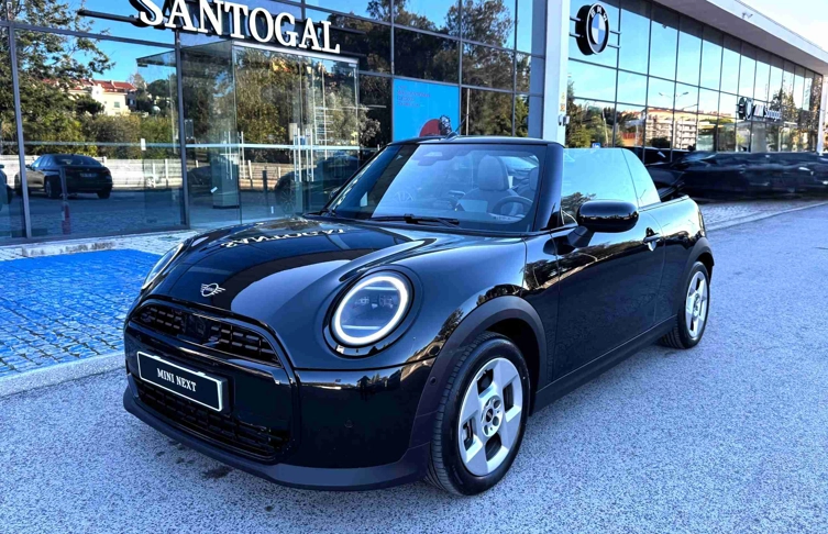 MINI - Mini Cabrio - Mini Cooper C Classic M