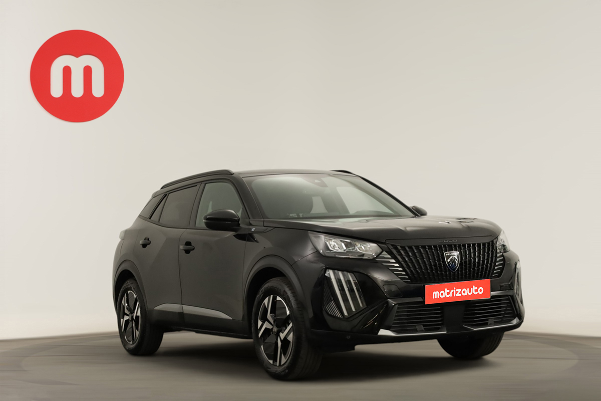 Peugeot E-2008
