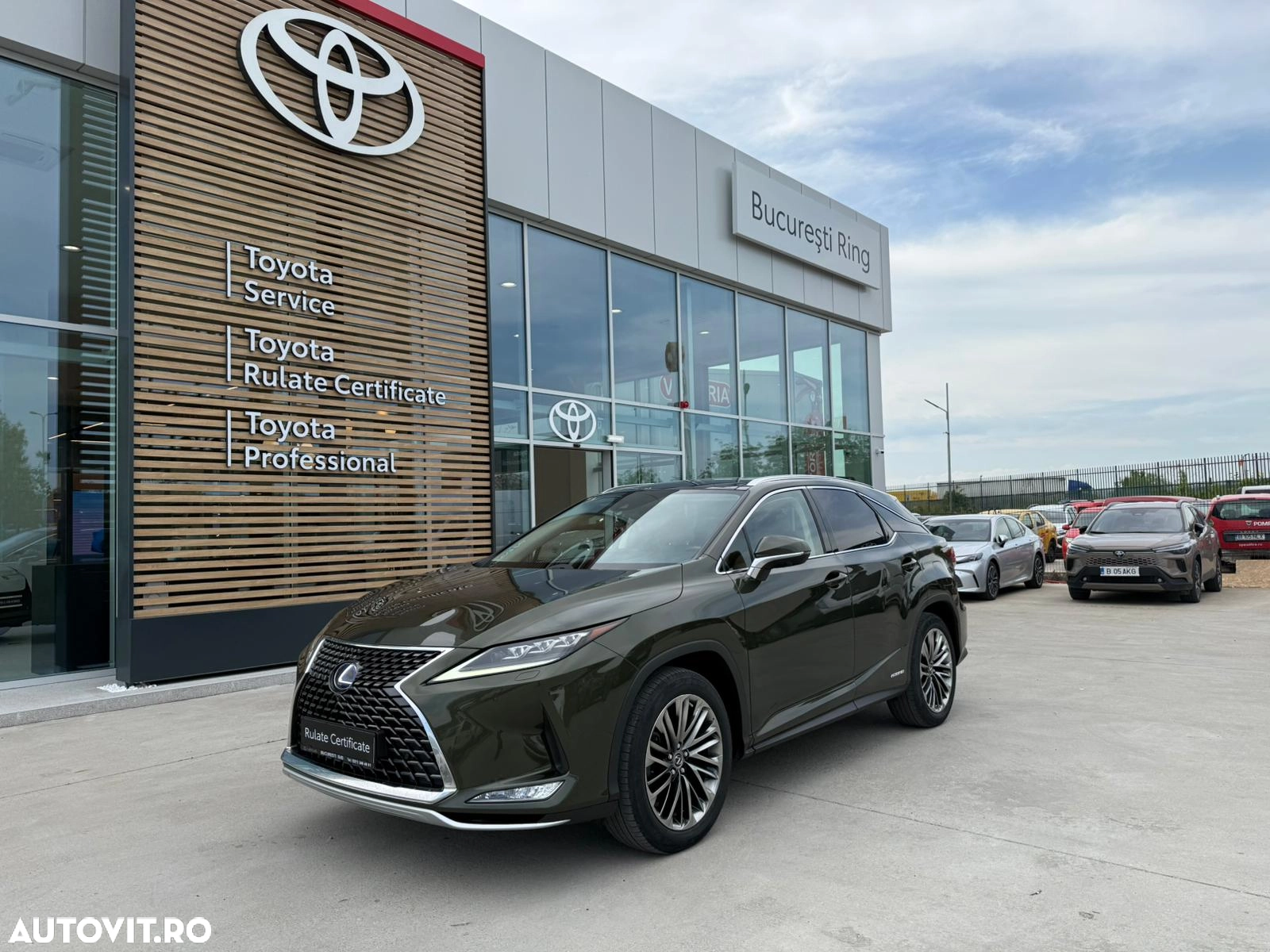 Lexus Seria RX 450h 2020