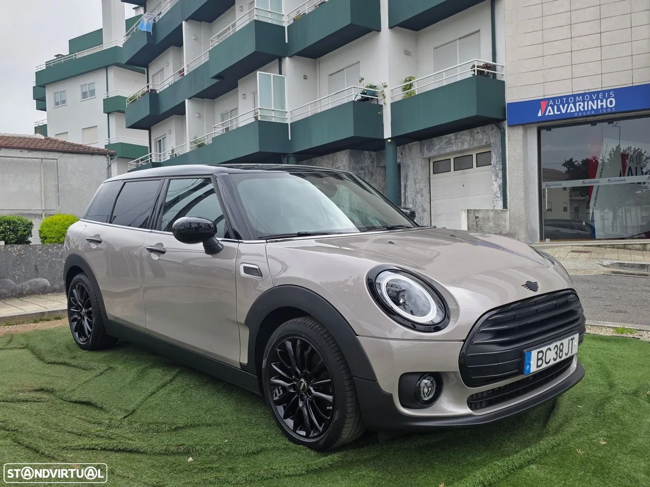 MINI Clubman Cooper D Premium Essential Auto