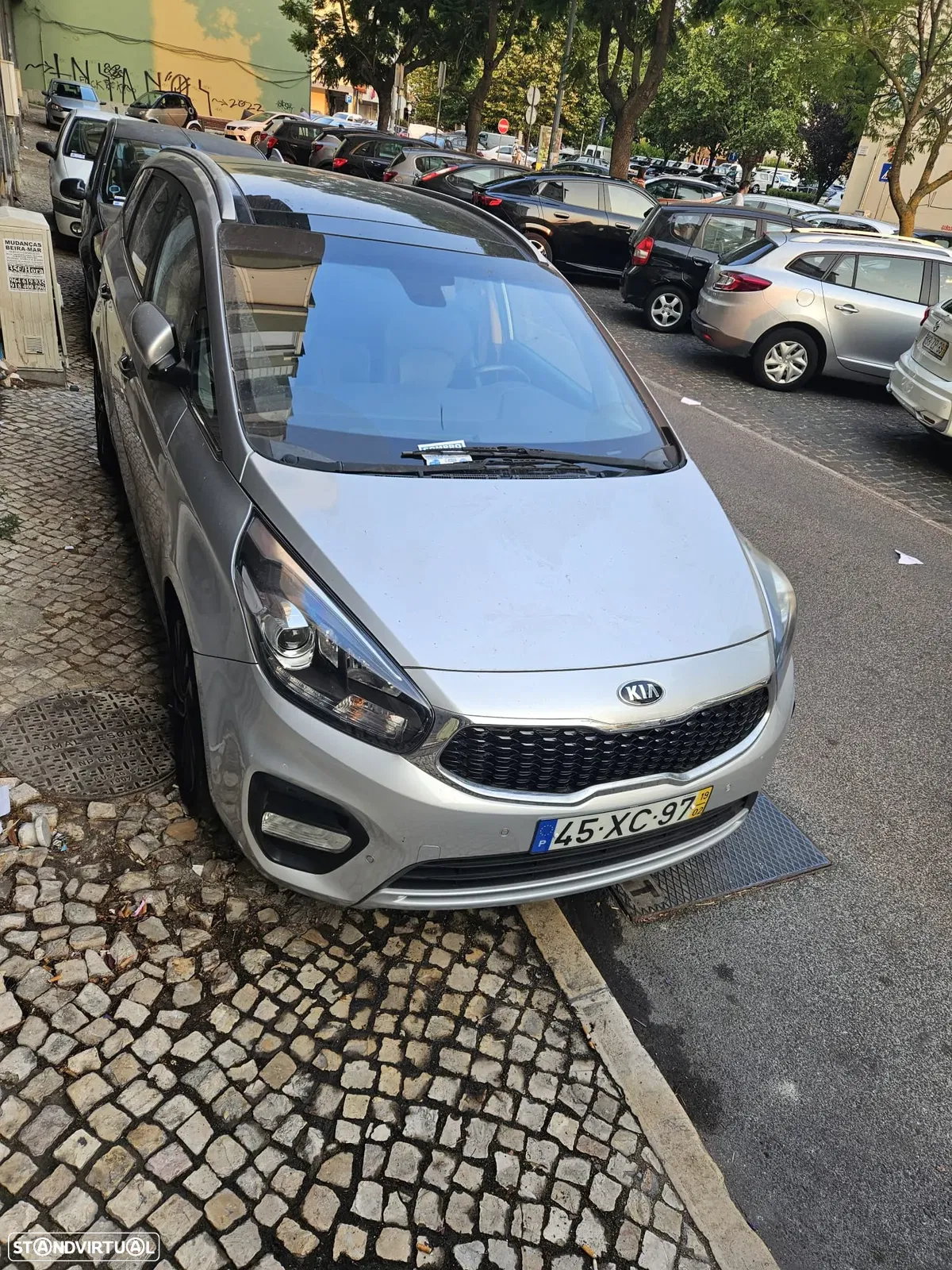 Kia Carens 1.7 CRDi ISG EX