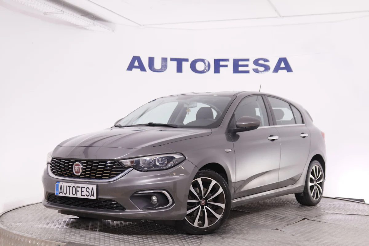 Fiat Tipo 1.6 D MJET LOUNGE 120CV 5P # NAVY, PARKTRONIC