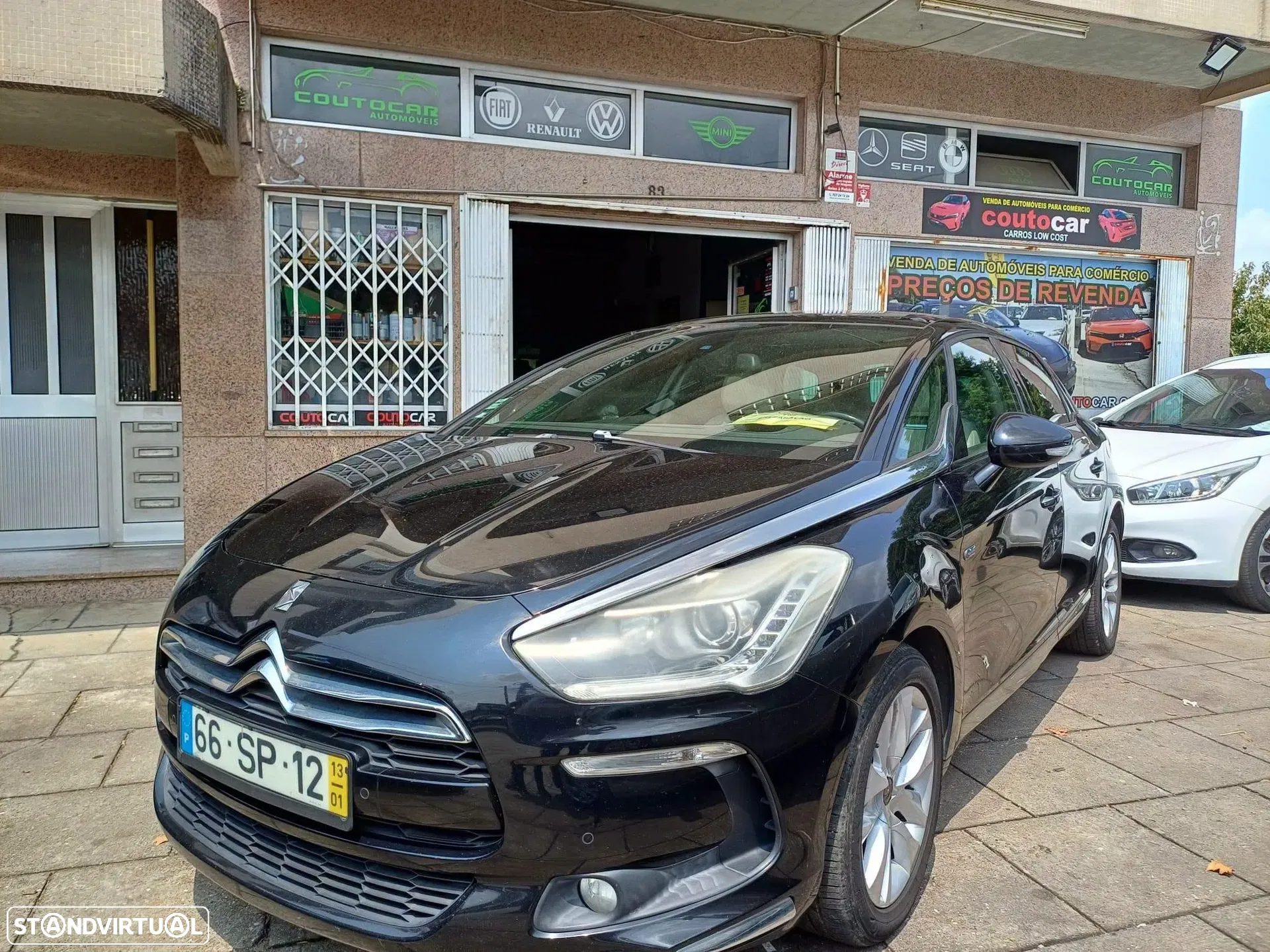 Citroën DS5 2.0 HDi Hy4 So Chic CMP6 102g