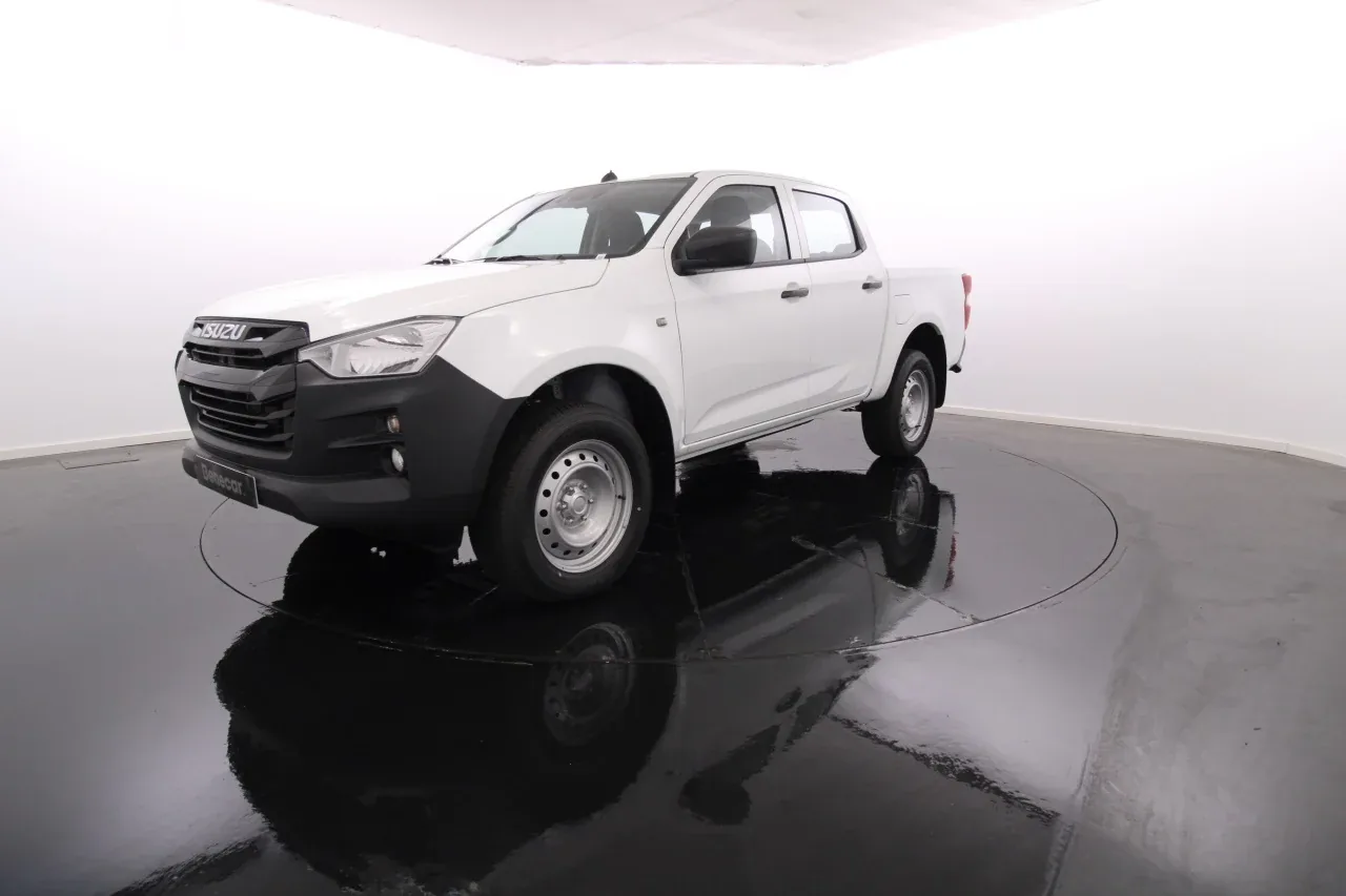 Isuzu D-Max 1.9 CAB DUPLA 4X4 L FLEX 3Lug. / BEDLINER / Gancho de Reboque