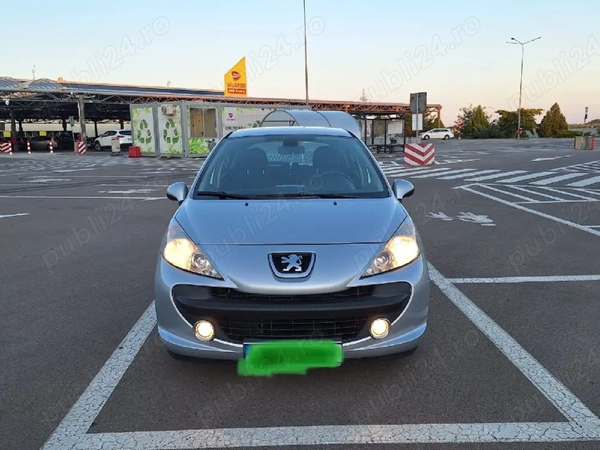 Vand Peugeot 207, benzina, automata