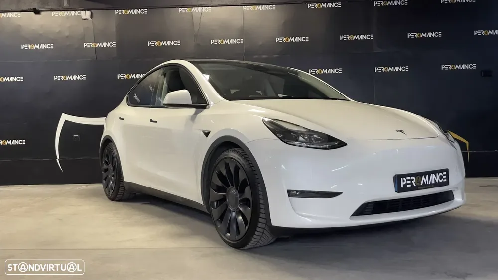 Tesla Model Y Performance Dual Motor AWD