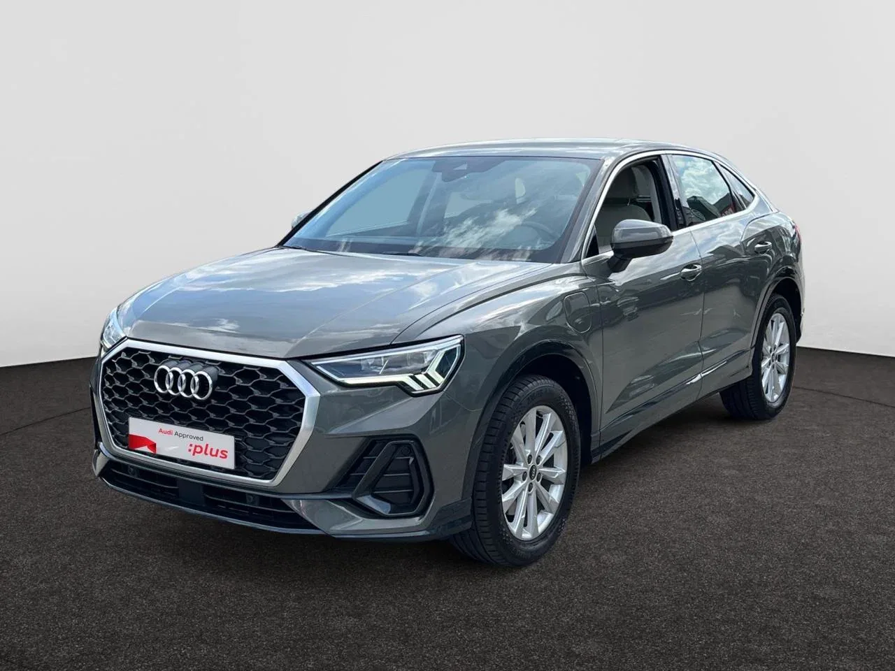 AUDI Q3 Sportback PHEV PHEV🔋*286PK*CARPLAY*GPS*CAMERA*SENSOREN*FULL LED