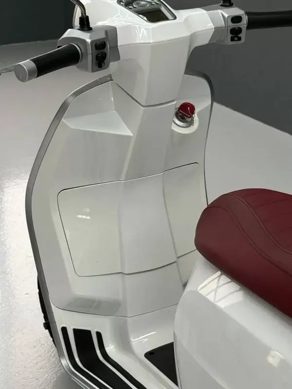 Lambretta UNO 150 2022 .