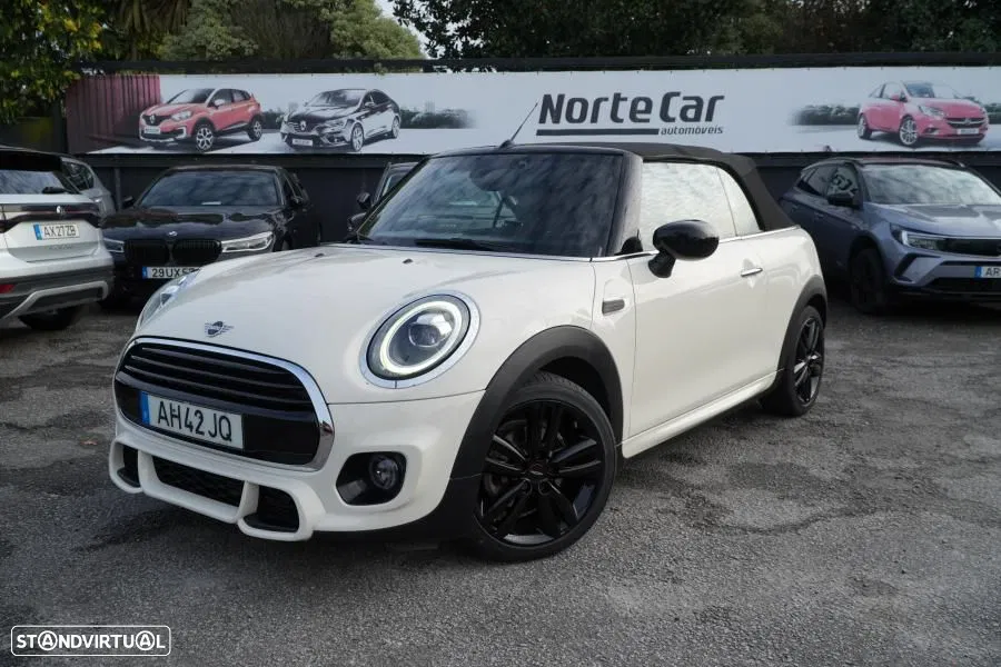 MINI Cabrio Cooper Premium Plus JCW Auto