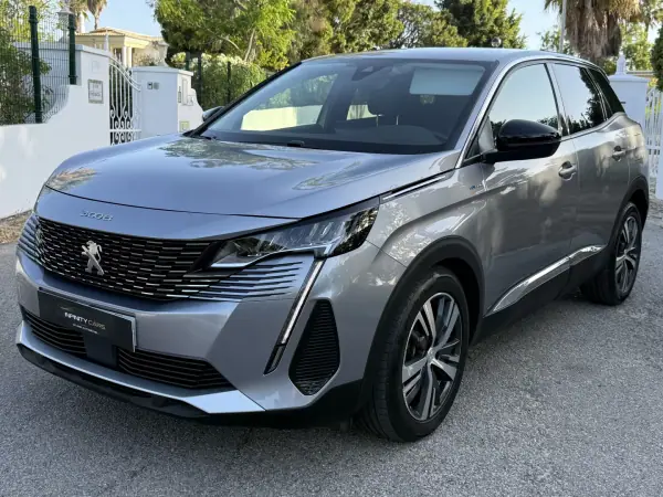Peugeot 3008 2022 1.6 Hybrid Allure Pack e-EAT8