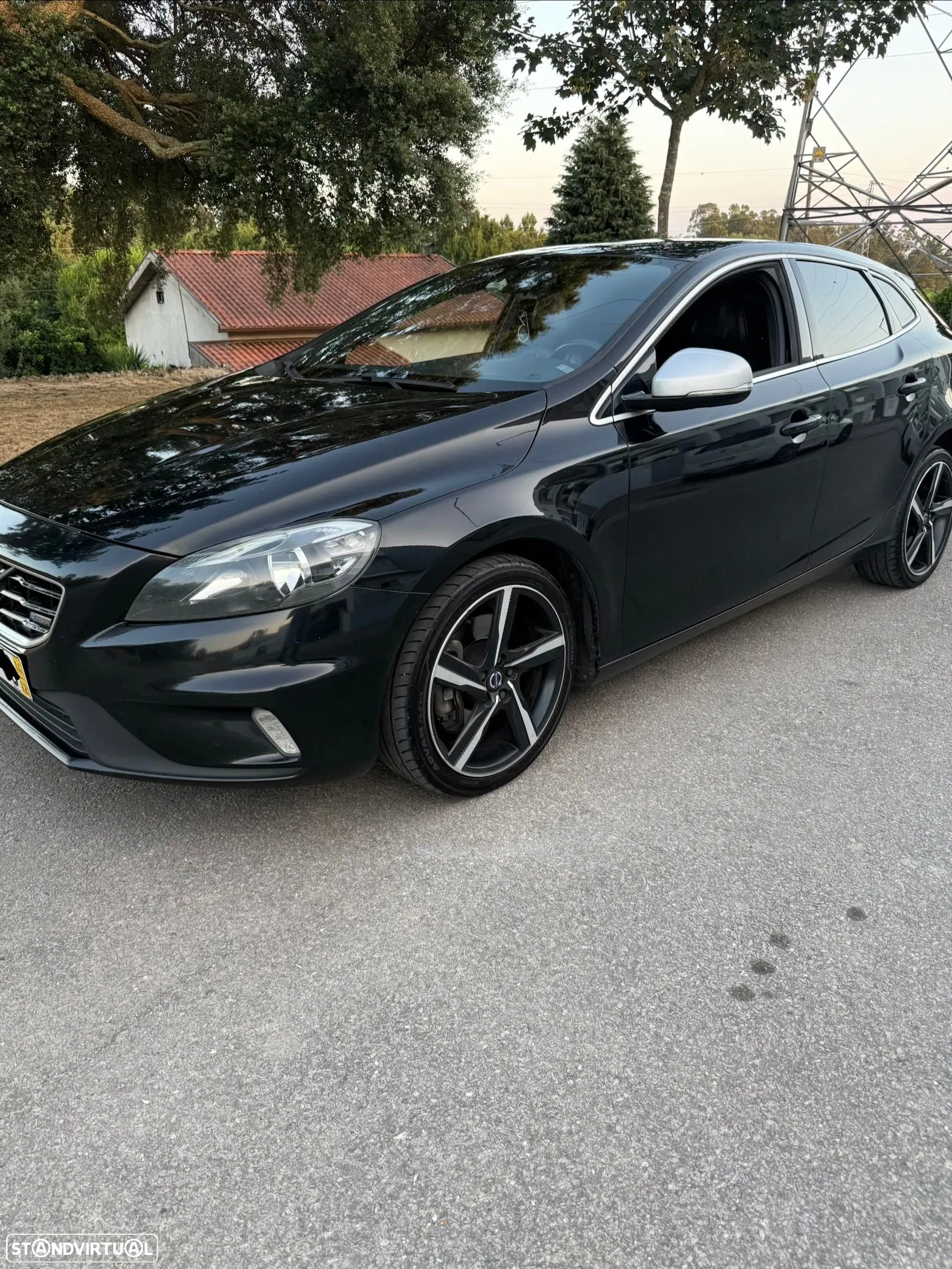 Volvo V40 D4 RDesign