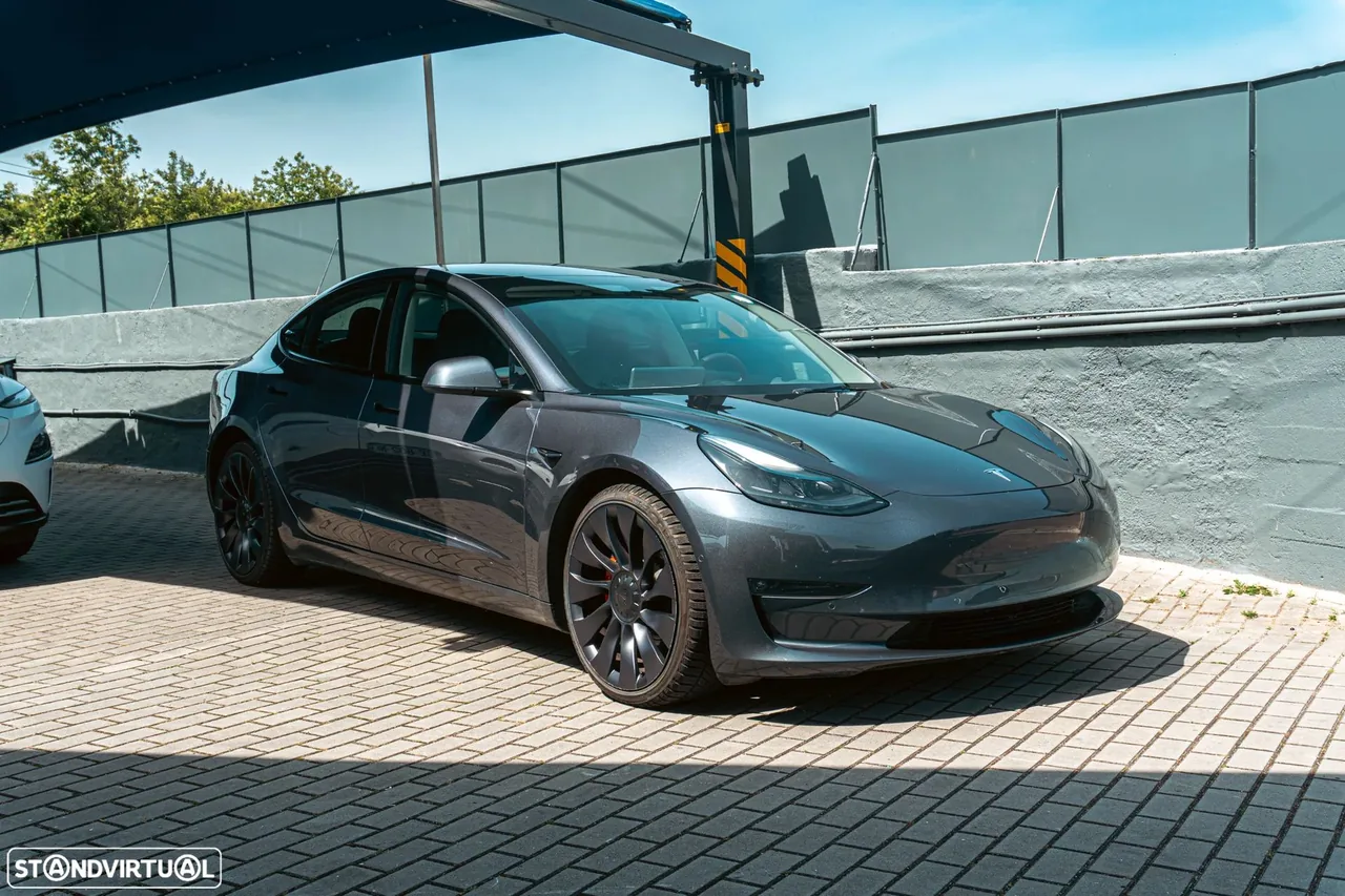 Tesla Model 3 Long Range AWD Dual Motor Performance