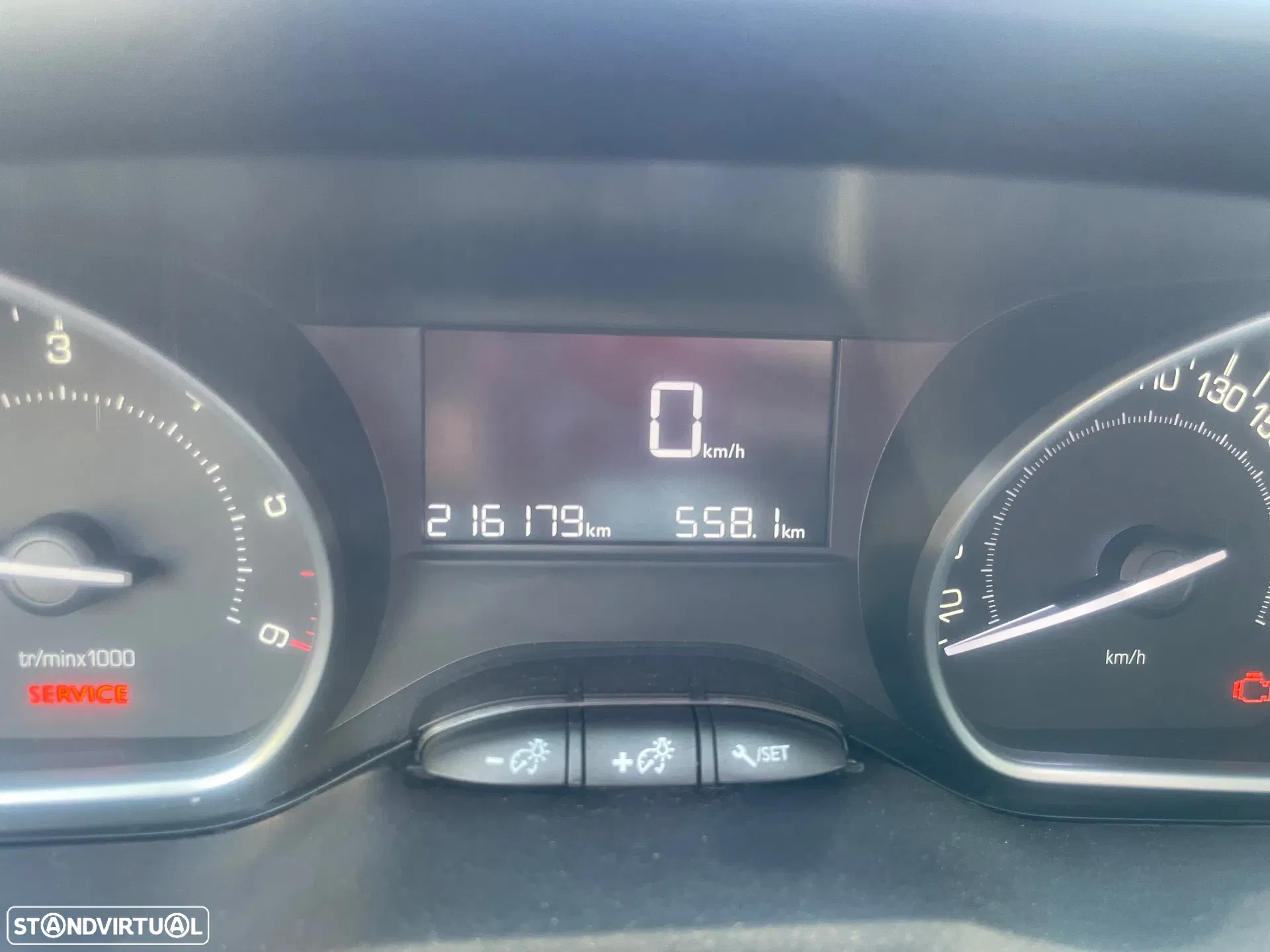 Peugeot 208 1.6 BlueHDi Style