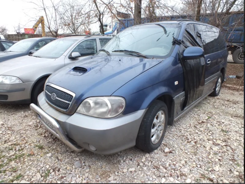 Kia CARNIVAL 2004