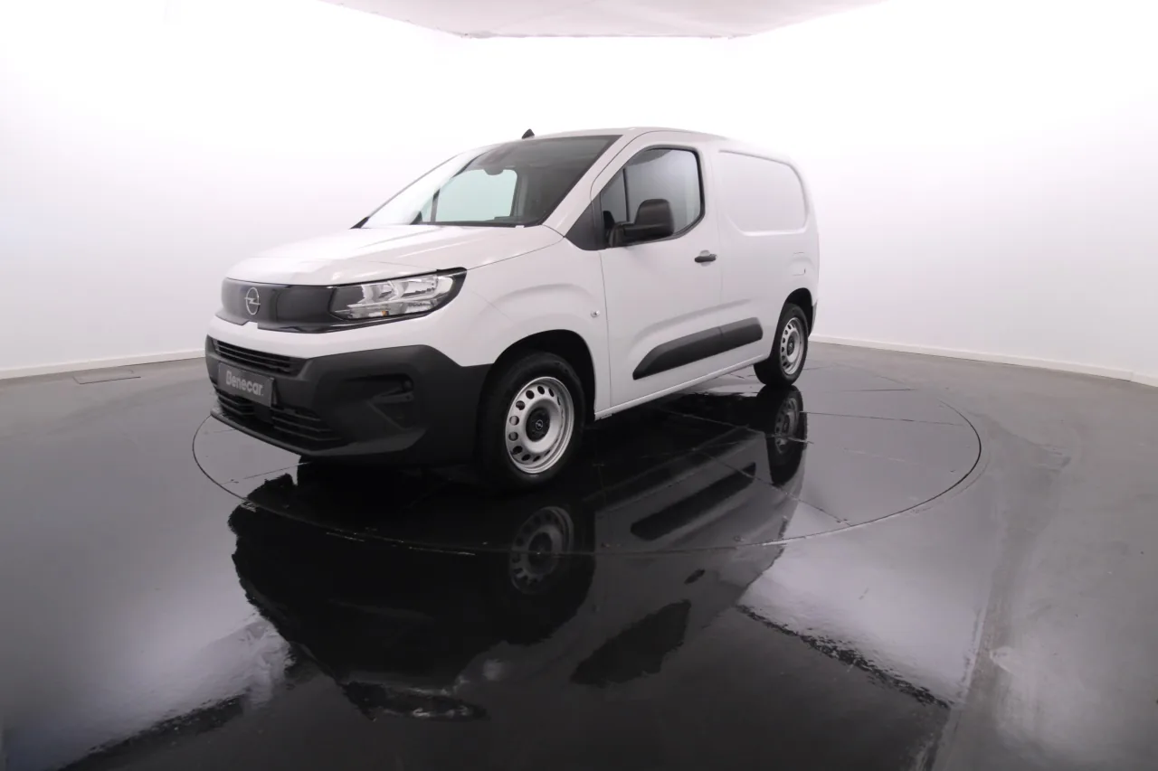 Opel Combo Cargo L1H1 E15DT MT6 100cv 3Lug. / Cam. Traseira