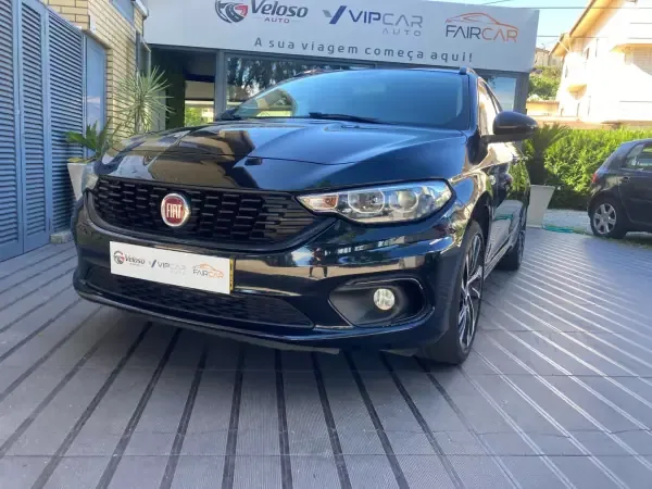Fiat Tipo 2018 1.6 M-Jet S-Design J18