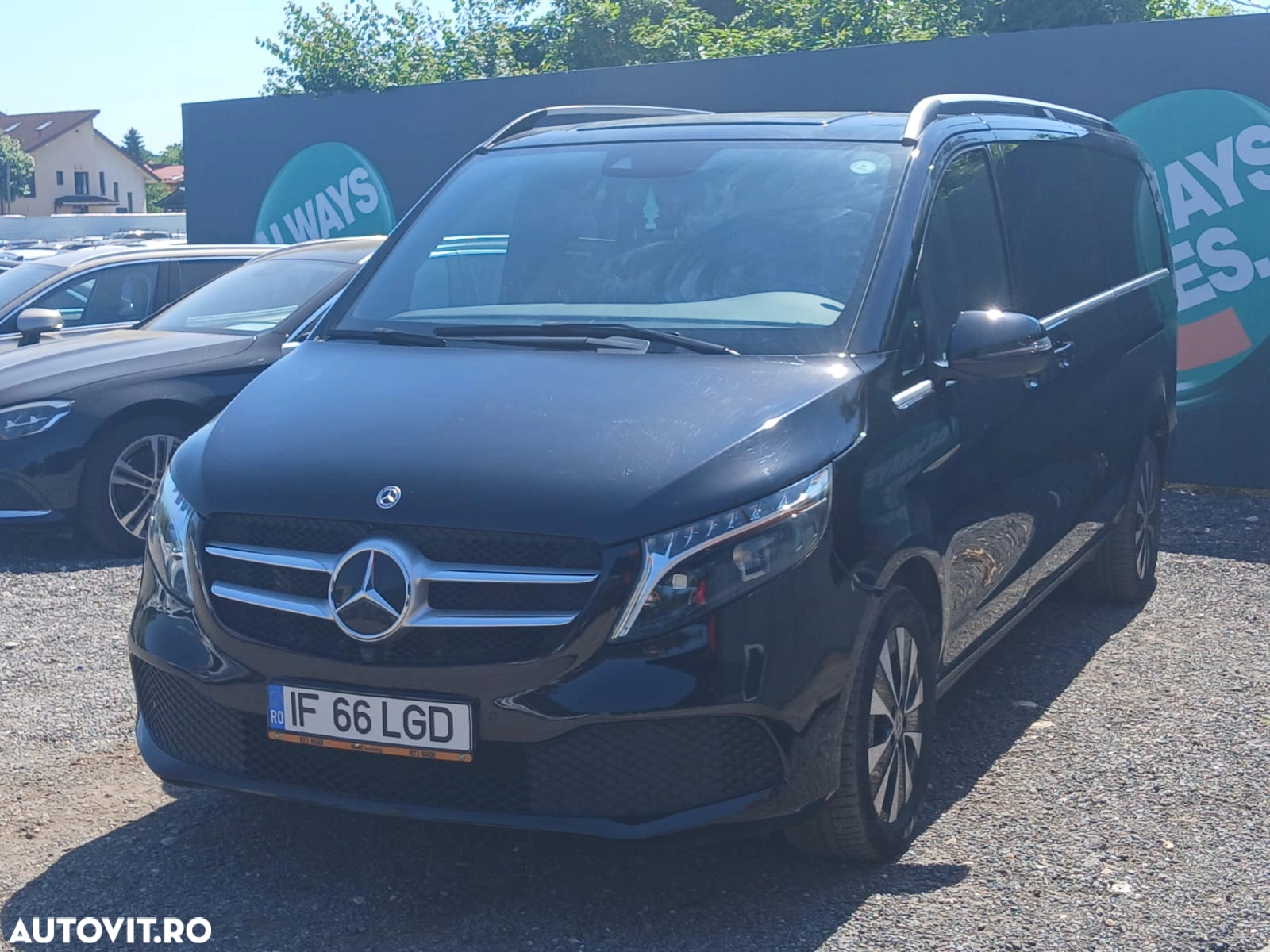 Mercedes-Benz V 250 d Combi Compact 190 CP AWD 9AT Avantgarde 2023