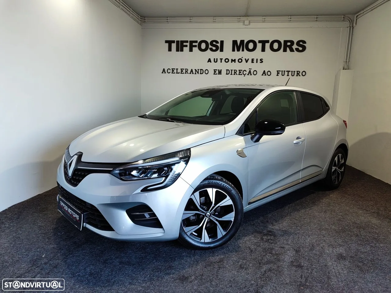 Renault Clio 1.0 TCe Limited Bi-Fuel