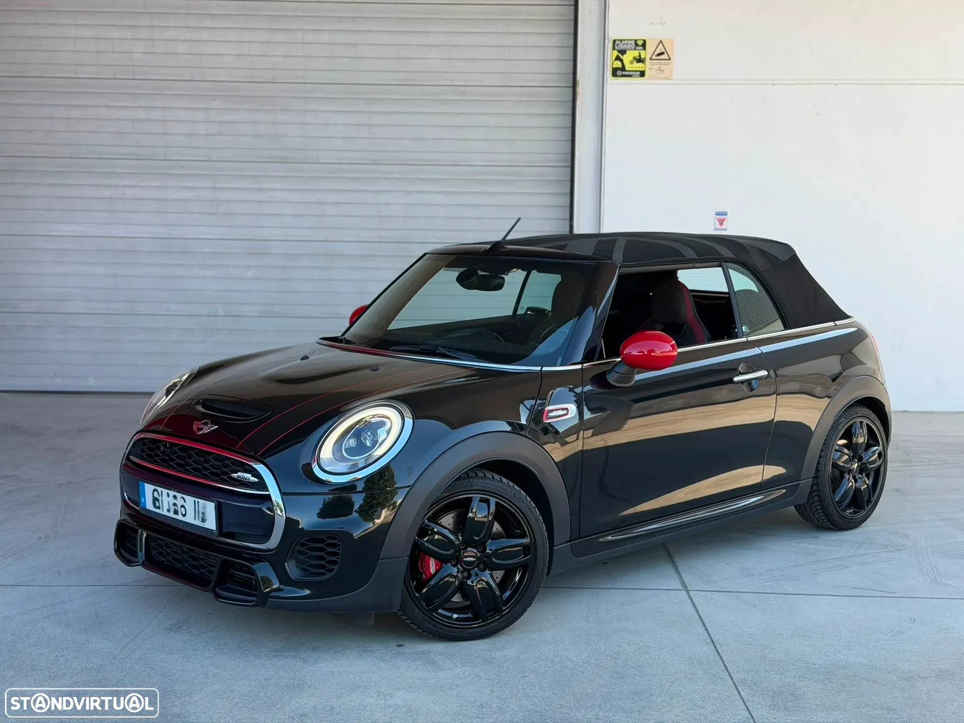 MINI Cabrio John Cooper Works Aut.