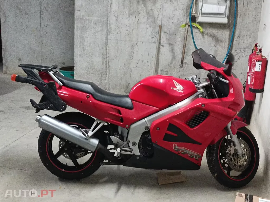VFR Honda 750