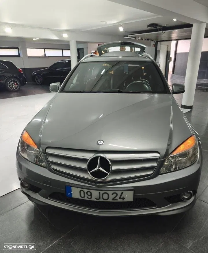 Mercedes-Benz A 220
