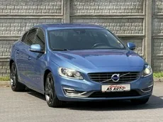 Volvo S60 II 2.0dm³ 150KM