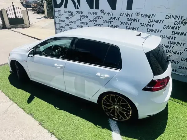 Volkswagen Golf 2016 GTI BlueMotion DSG