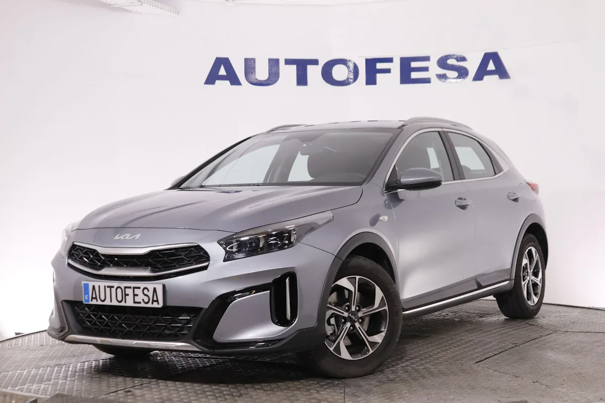 Kia XCEED 1.5 MHEV DRIVE 140CV 5P # GARANTIA FAB 07/2032,NAVY, PARKTRONIC