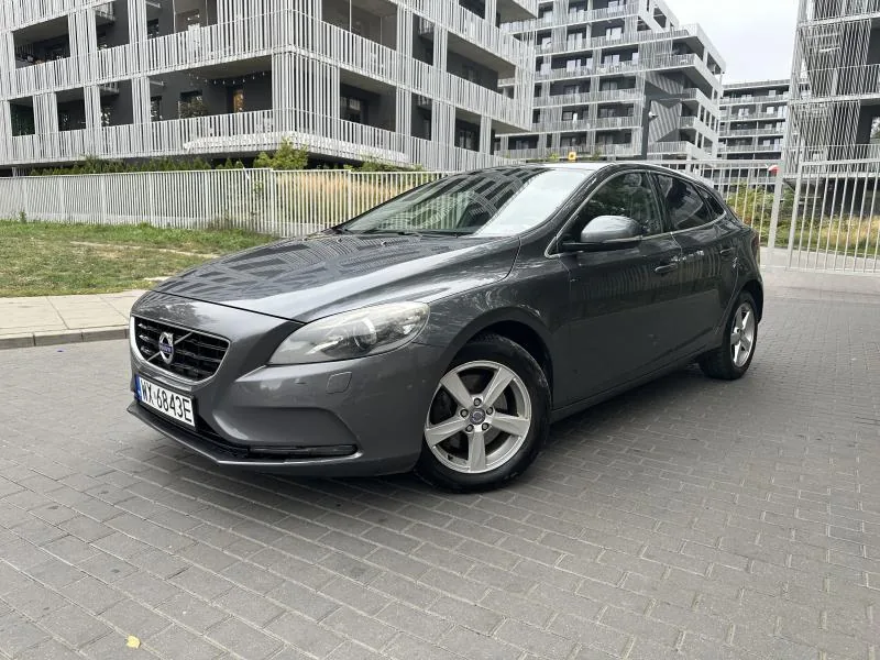 Volvo V40 2012