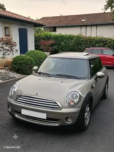MINI 3 Portas One