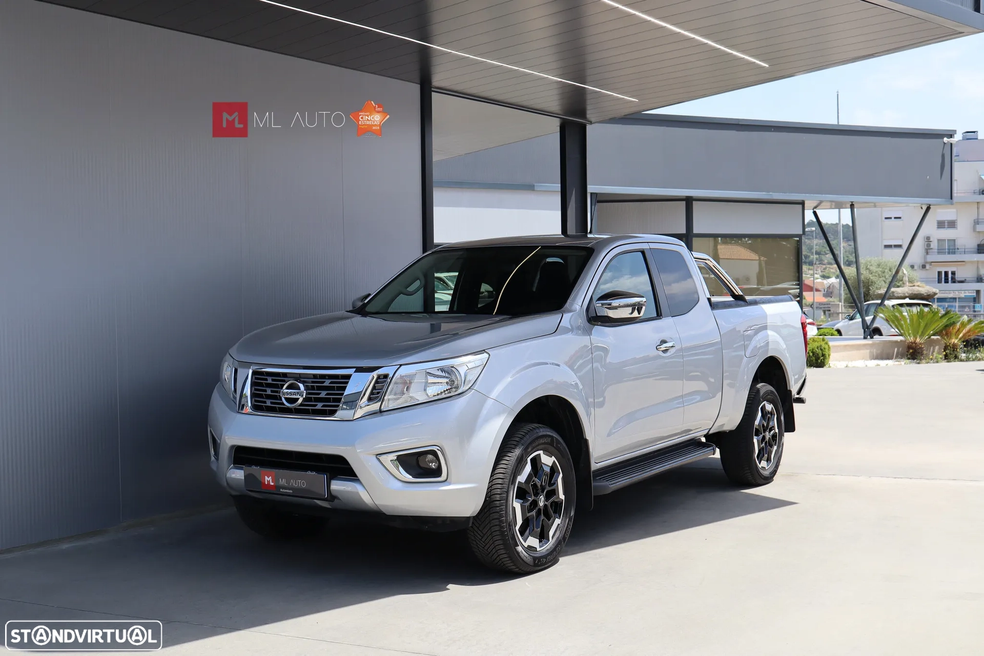 Nissan Navara 2.3 dCi CD 4WD N-Connecta Nav+Barras