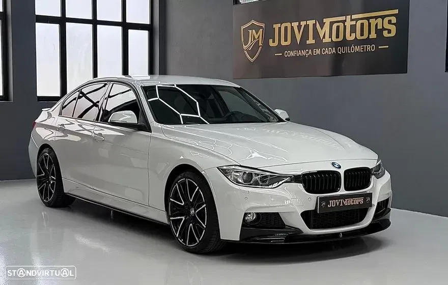 BMW 320