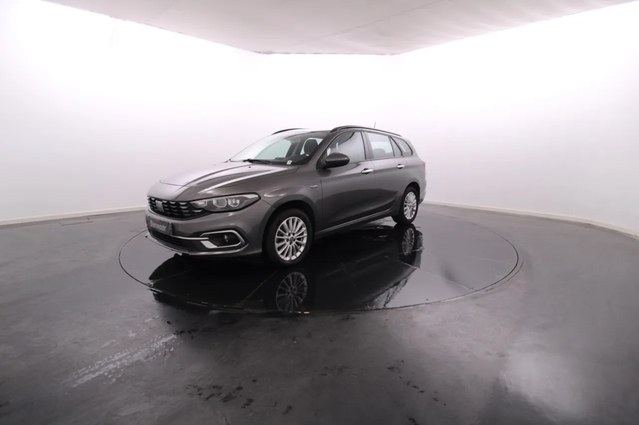 Fiat Tipo Station Wagon 1.3 Multijet City Life GPS / Cam. Traseira / JLL